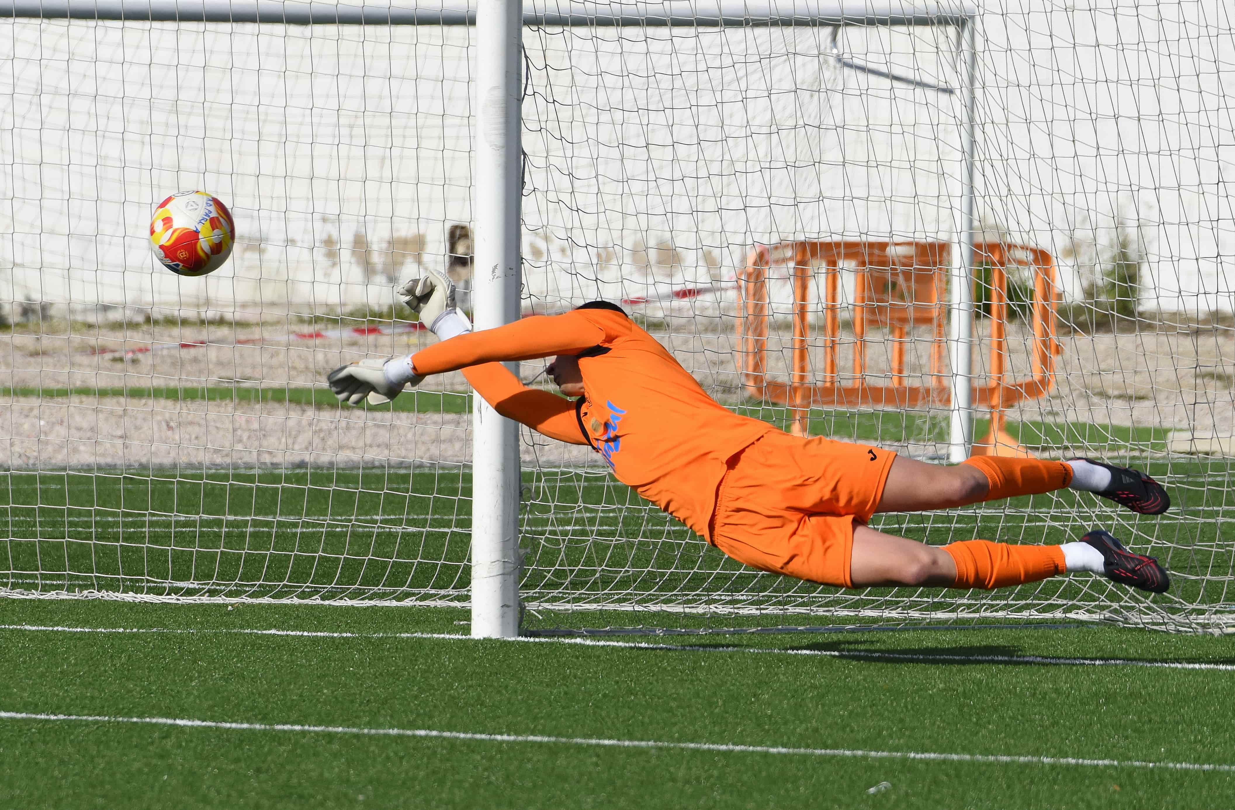 parada penalty marcos