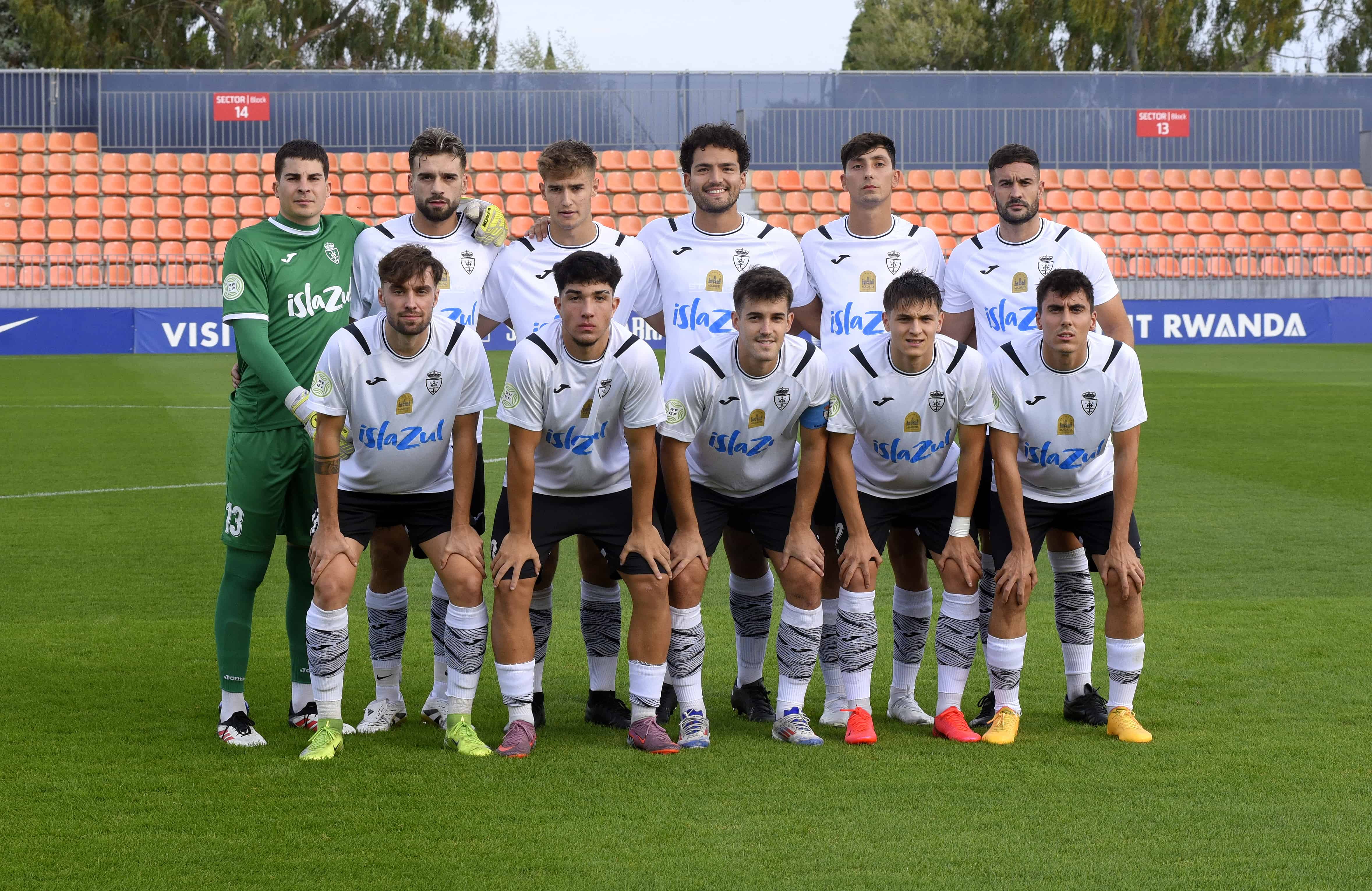 11 inicial vs Atleti C